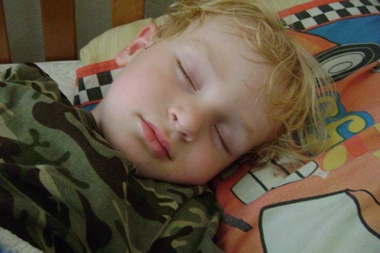 4 Ways to Get Your Child to Sleep Better