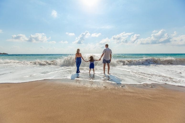7 Simple Tips for Better Family Vacation Photos
