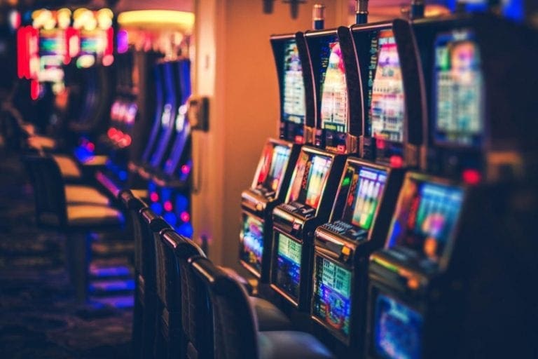 5 Gambling Tips for Safer Play