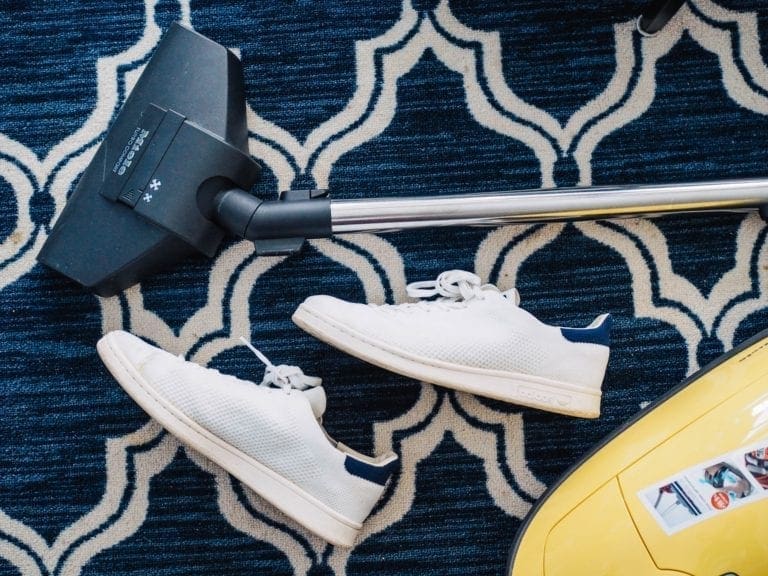 How to Make your own Toxic-free Carpet Cleaner
