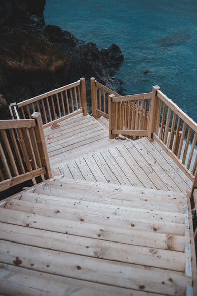 6 Ways to Save Money While Building a Deck