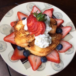 Indulge in a Deliciously Sweet Treat: Broiled Angel Food Cake