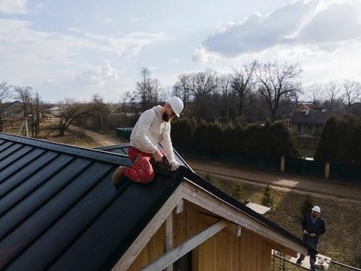 Finding the Right Roofer for Your Home in Stafford