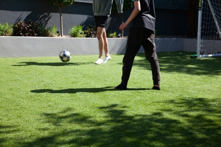 Ultimate Guide to Choosing and Maintaining Artificial Turf