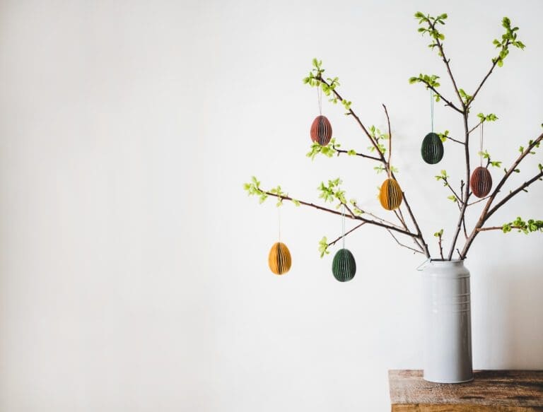10 Ways To Decorate Your Home For Easter 